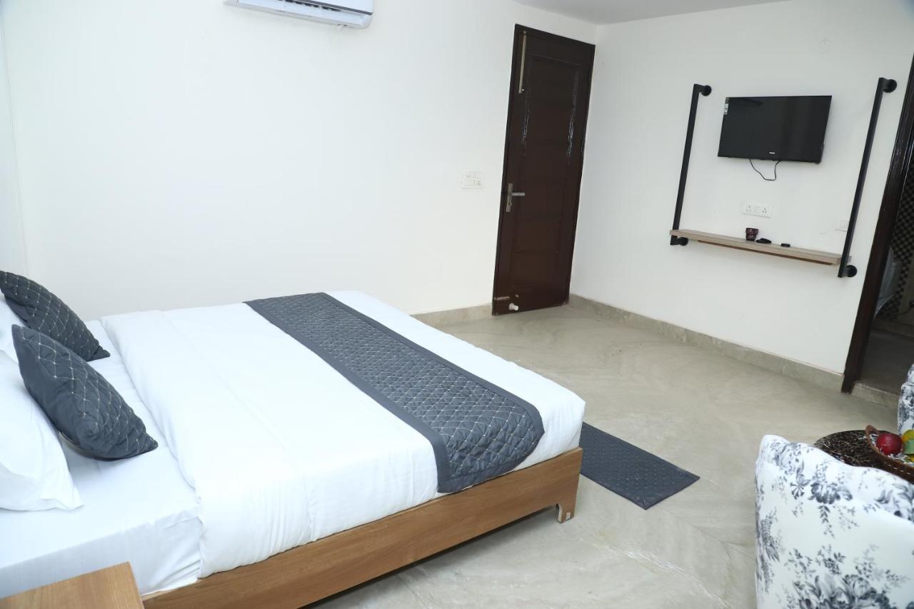Lyf Corporate Suites - Noida Sector 19 Exterior photo